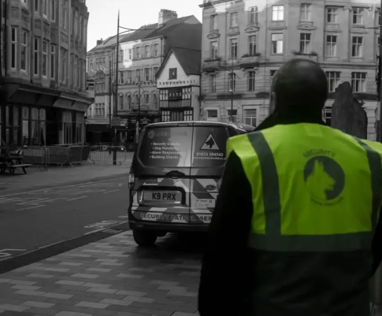 Mobile patrol guard in Newport